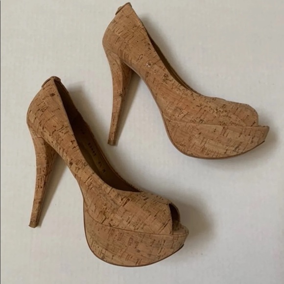 STUART WEIZTMAN Peep Toe Heels - Picture 4 of 8